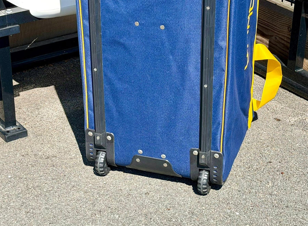 Blokka Hockey Goalkeeping Stand Up Wheelie Bag