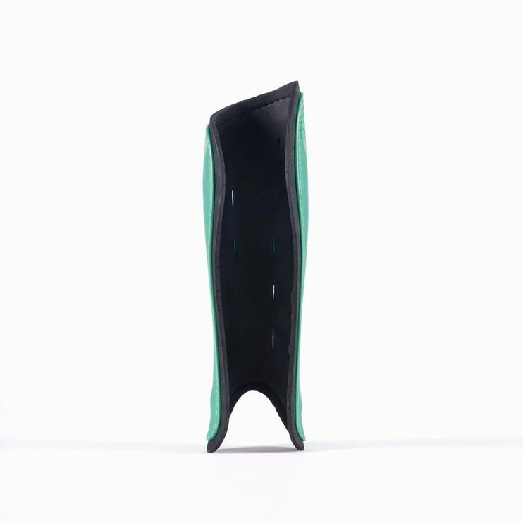 Grays G600 Black/Aqua Shinguards